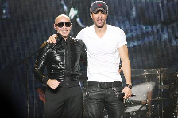 Enrique Iglesias, Pitbull & CNCO