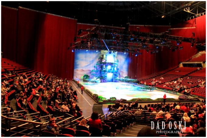 Disney On Ice: Mickey's Search Party