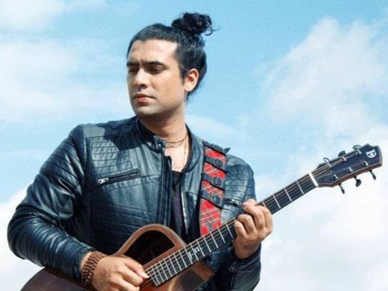 Jubin Nautiyal [CANCELLED]